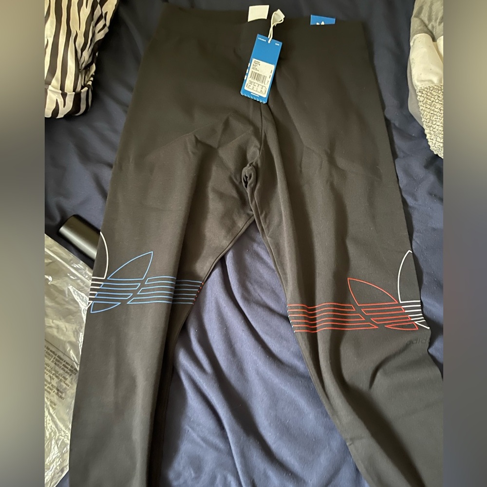 Adidas leggings